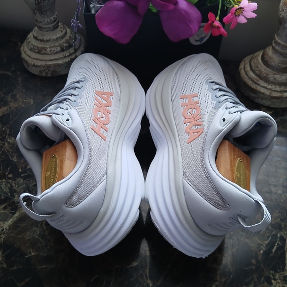 Hoka One Bondi 8 Comfort/Running Medical Field Lifestyle Shoes Size 8.5 Women - Picture 11 of 16
